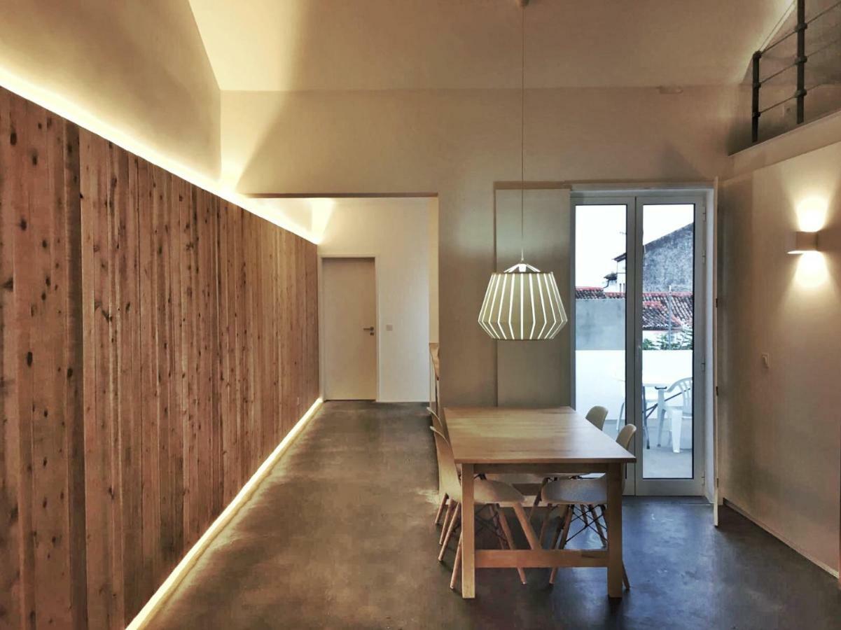 Apartment Casa Do Pisao - Cosy And Modern Two-bedroom Townhouse *